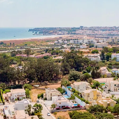 Villa Albardeira 83 By Destination Algarve