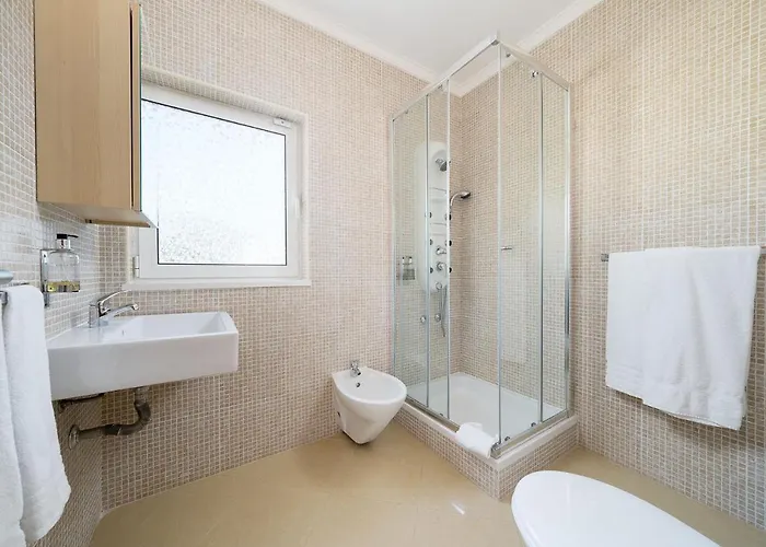 Villa Albardeira 83 By Destination Algarve *